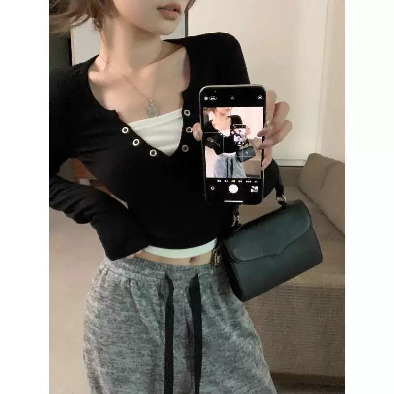 Комплект базовой футболки с длинным рукавом, demi-season, V-образный вырез, slim fit