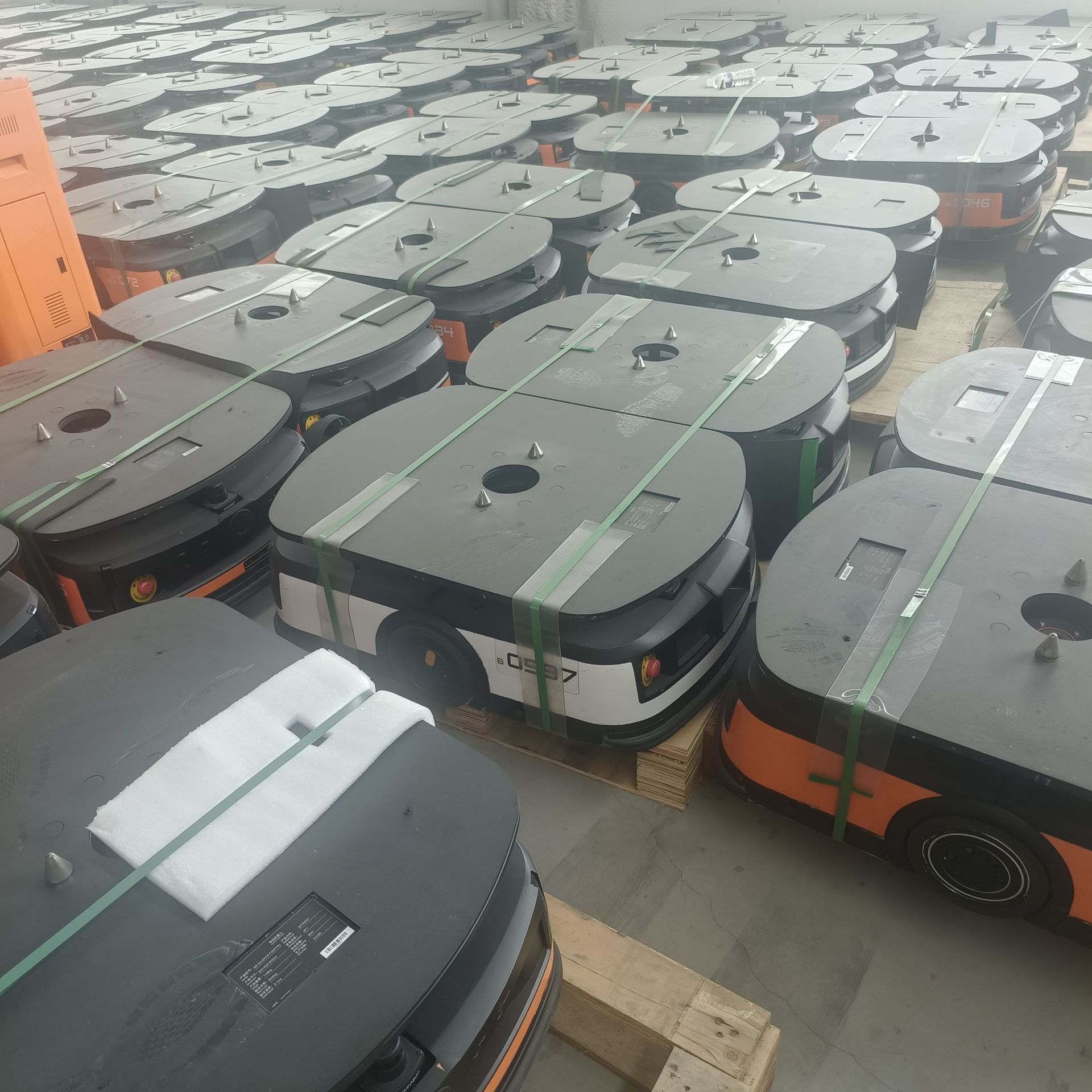 MR-Q3-600CE-C3(HFTW) 307300701 HIKVISION海康威视移动机器人