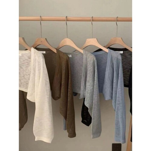 Ice-silk knitted sun-proof cardigan: Short, sheer design—perfect for pairing with a slip dress in summer; also serves as an air-conditioned shawl or lightweight jacket.