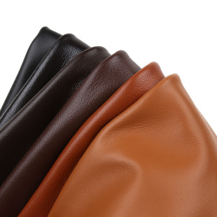 Plain Cowhide Leather First Layer Brown Sofa Cushion Bedside Soft Bag Car Seat Leather Fabric Fine Lines