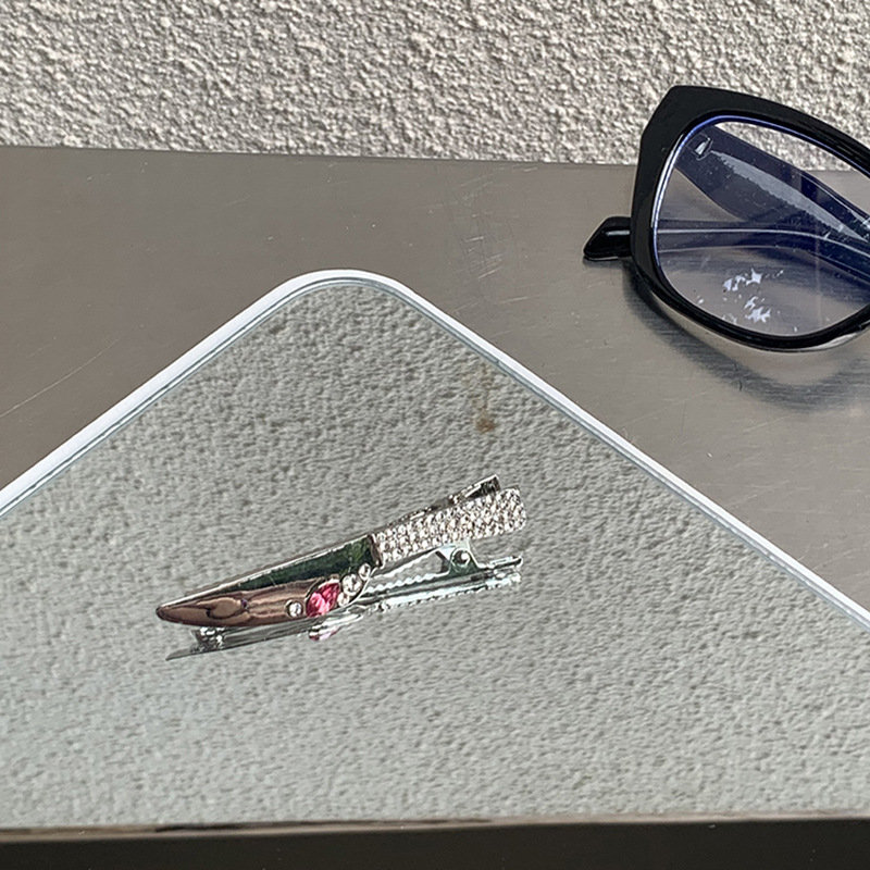 Taiku personalità piccante coltello carino e forchetta forcina capelli spezzati frangia laterale metallo liquido fermaglio a becco d'anatra accessori per capelli copricapo_voghion.com