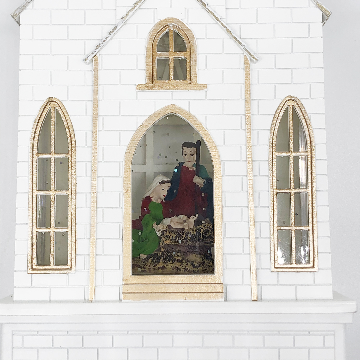 LED发光塑料水晶灯水球 圣子诞生内景教堂音乐盒圣诞节装饰品摆件