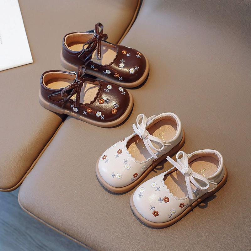 Девушки модные вышитые одиночные туфли 2025 весна и осень девушка бант идиллические кроссовки принцессы Мэри Джейн Лефу обувь