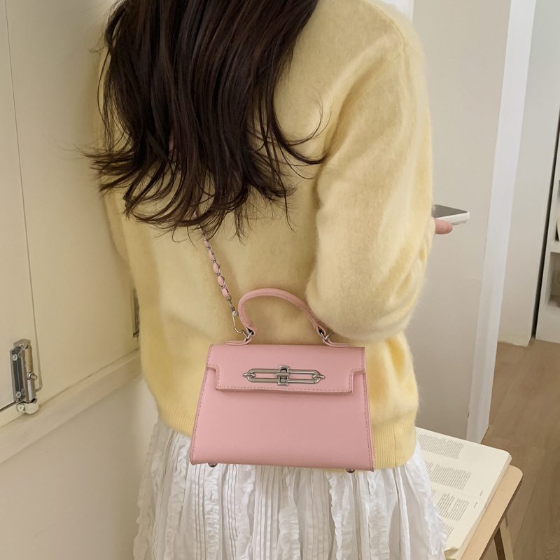 Nicho de moda Kelly bolso de mujer 2026 nuevo bolso de mujer simple sensación diaria bolso de hombro pequeño image 5