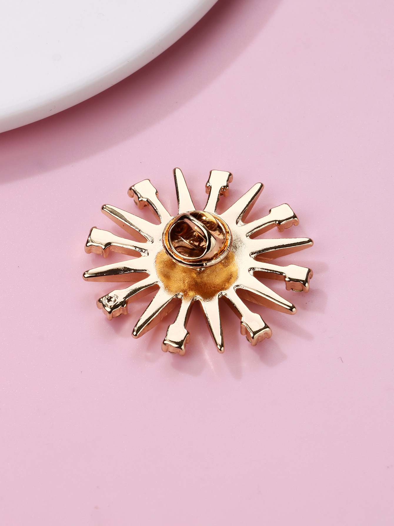 Cute Modern Style Pin Car Heart Shape Bicycle Alloy Enamel Plating Unisex Brooches display picture 18