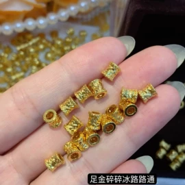 黄金手饰;黄金项饰;金属工艺品