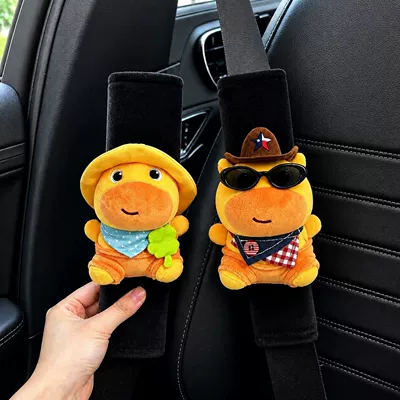 Capybara Lulu Car Seatbelt Seat belt shoulder pad - spring-outing-lulu-cowboy-lulushoulder-pads