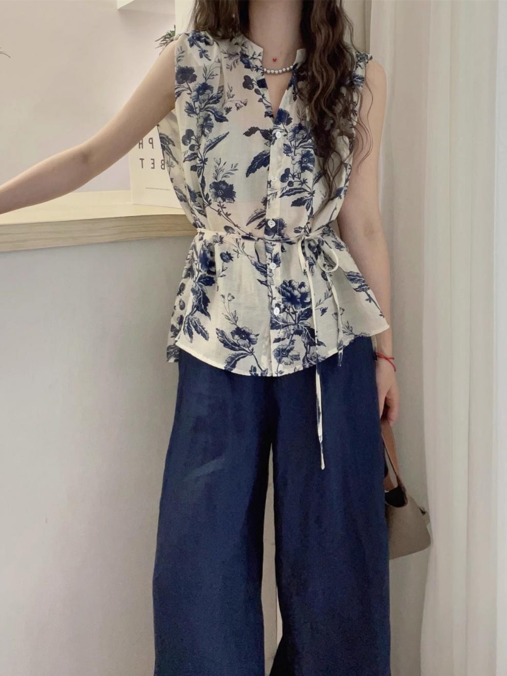 Áo sơ mi vest không tay cổ kéo đệm vai phong cách thủy mặc họa tiết hoa buộc dây chất Tencel — Màu sắc hình ảnh chi tiết 4