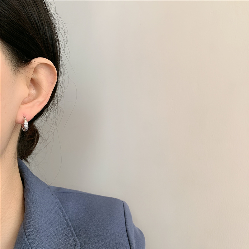 Korean Geometric Oval Rhinestone Alloy Earrings Wholesale display picture 8