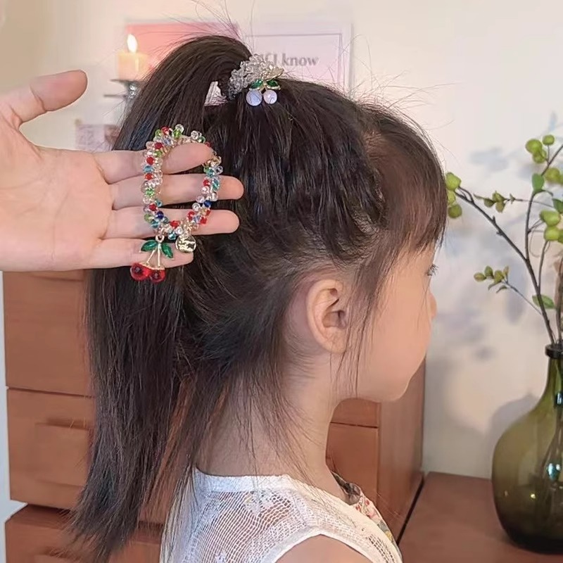 Se puede usar como lazo para el cabello de la pulsera. Cuerda para el cabello de cereza de diamantes de imitación de color de doble uso, cuerda para la cabeza de alta elasticidad y duradera, banda elástica de cola de caballo