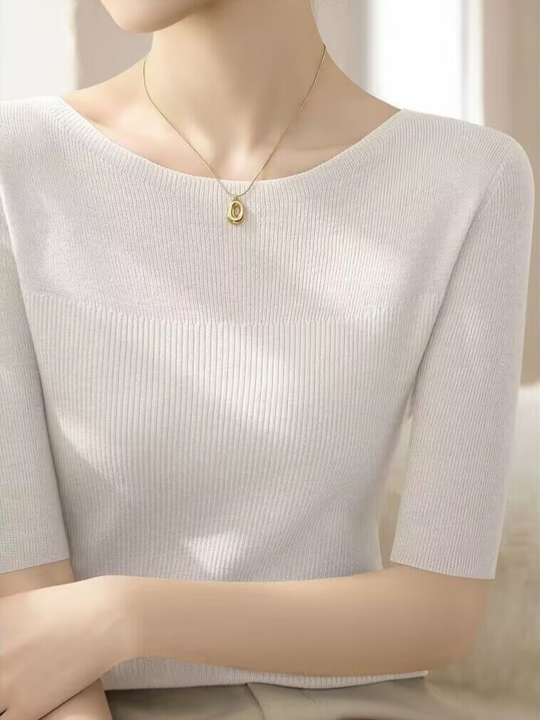 Áo thun ngắn tay cổ chữ nhất ôm nhẹ kiểu Pháp — màu đen
