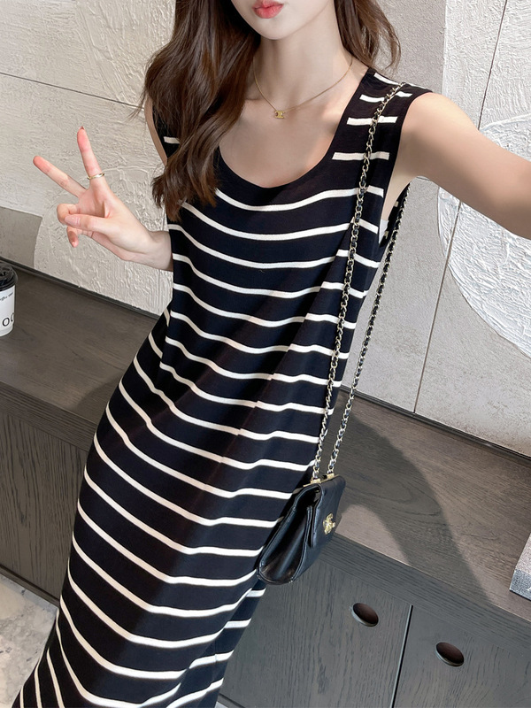 Knitted Striped Vest Camisole Long Dress Women's U-Neck Loose Dress 2024 Summer High-End Petite