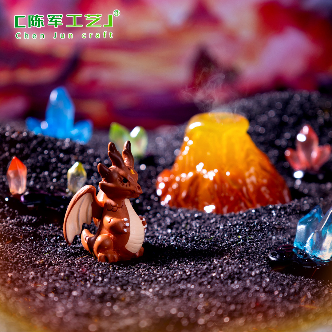 クロスボーダーサプライマイクロランドスケープクリエイティブ発光クリスタルとドラゴン DIY 装飾吊りアクセサリー写真撮影と造園小さな装飾品