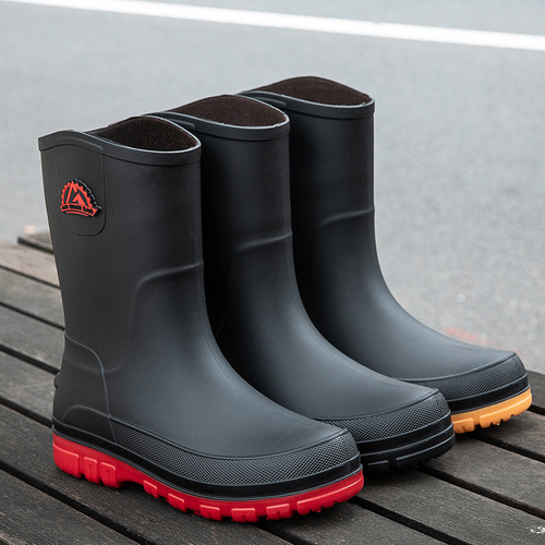 New Men's Waterproof Rain Boots Slip-Resistant Rain Shoes Mid-Calf Stylish Rubber Shoes Korean Style Slip-On Casual Wholesale Cross-Border