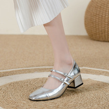 巨好穿~2024新款法式复古银色粗跟玛丽珍鞋女浅口中跟小单鞋子
