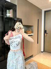 白色kitty猫咪格子拼接斜肩背心T恤女夏季露肩甜辣修身短款上衣潮