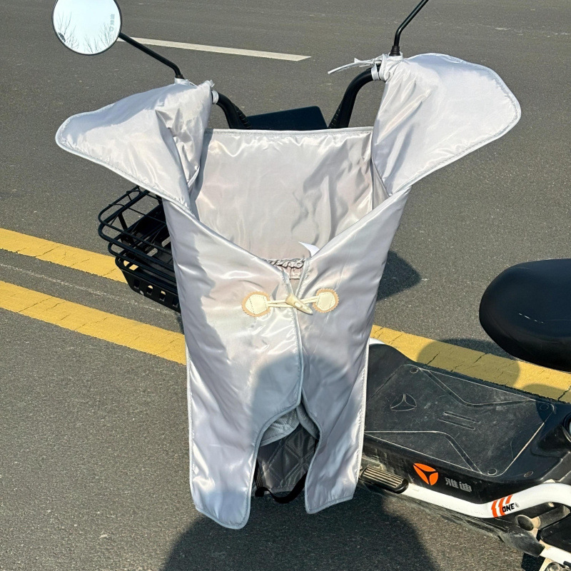 그레이 레이스 자수 물결 모양 가장자리 + 포켓 + 홀터 로프 + 혼 버클 - 새로운 스타일: 다운 재킷 방수 원단 공장 직접 판매