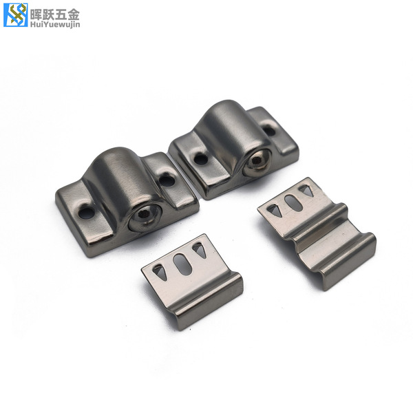 Door clip