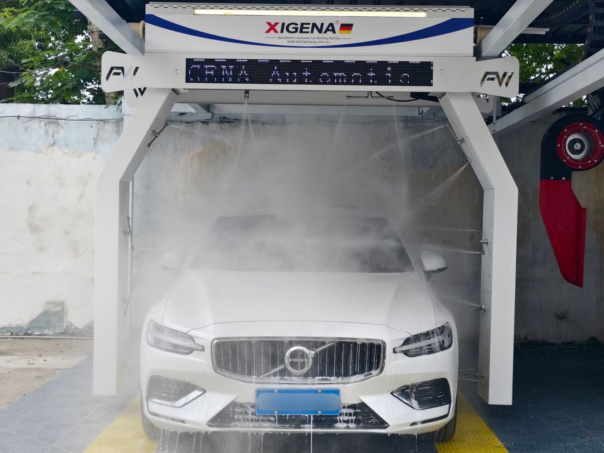 Fully automatic touchless 360 car wash machine °   Unmanned Commercial Gas Station High-Pressure Car Washing Equipment with Scan Code Payment