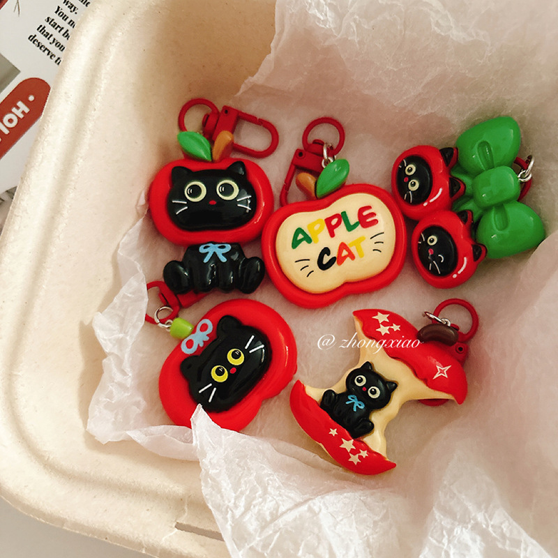 Cartoon Large Apple Black Cat Keychain Pendant Cute Creative Bag Decoration Backpack Accessory Best Friend Gift