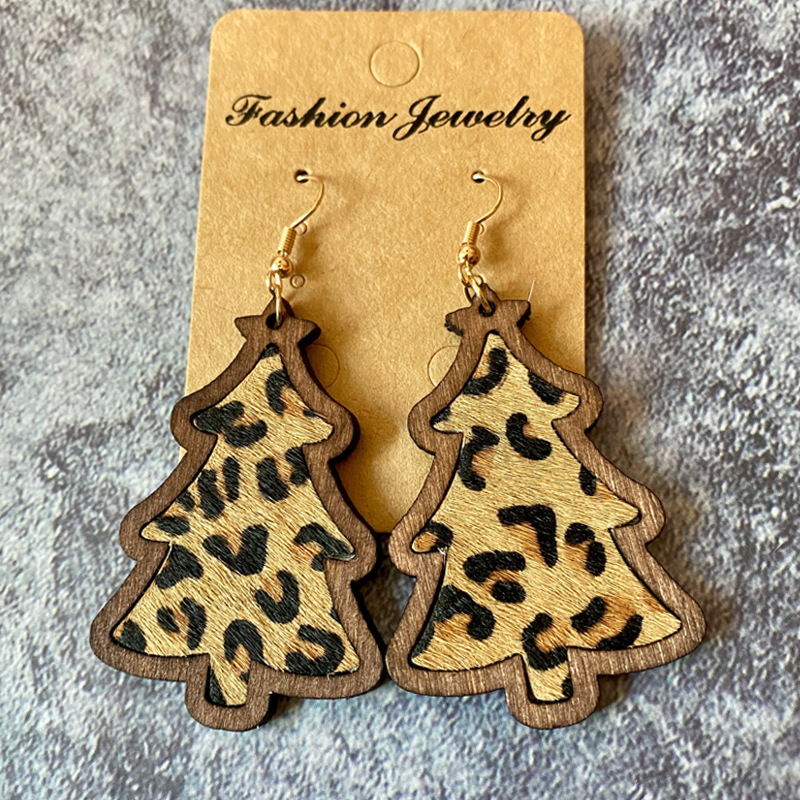1 Pair Quantity Festival Occasion Wood Material 1 Pair Christmas Retro Christmas Tree Leopard Wood Drop Earrings