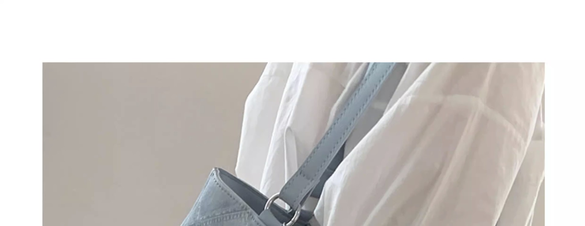 Diamond-shaped commuter bag for women 2023, a trendy and retro diamond-shaped tote bag, a large-capacity single-shoulder bag for students' classes Item Picture