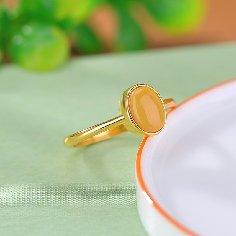 Sáp ong mẫu vàng