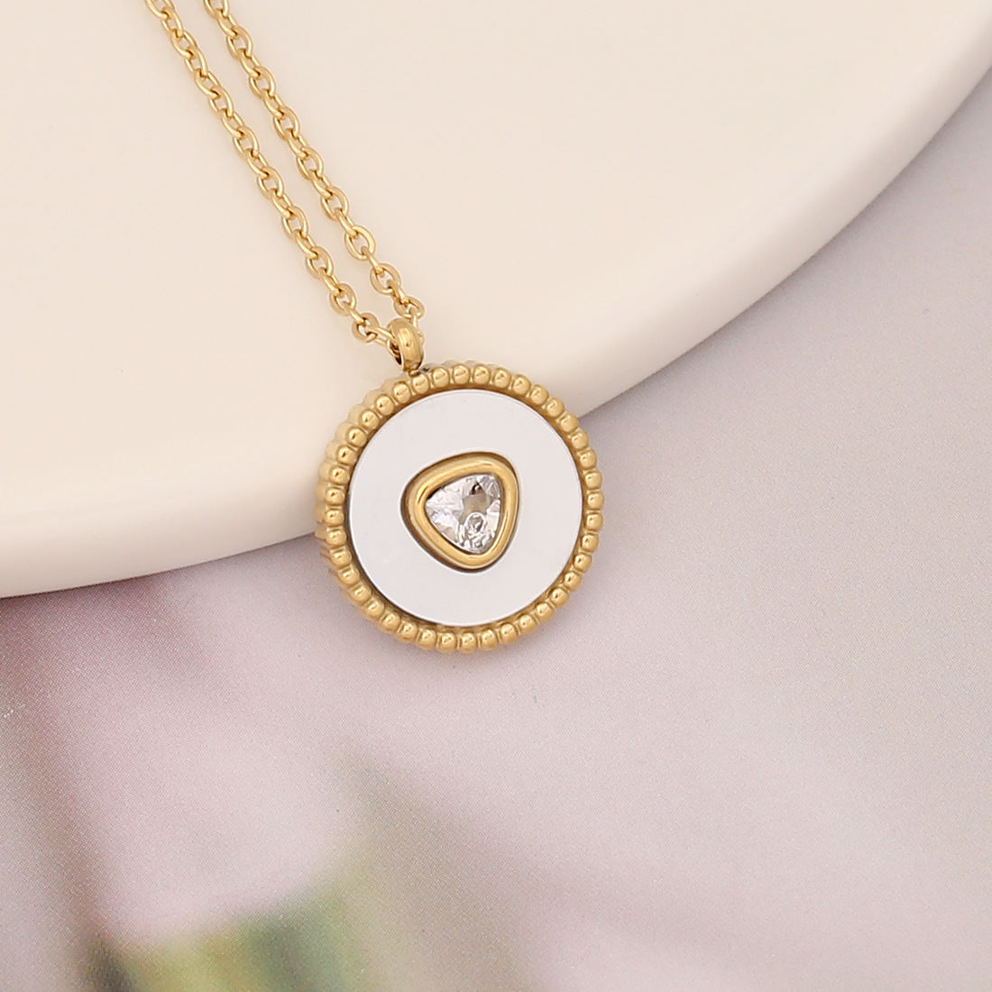 Fashion Flower Butterfly Stainless Steel Plating Inlay Shell Pendant Necklace 1 Piece