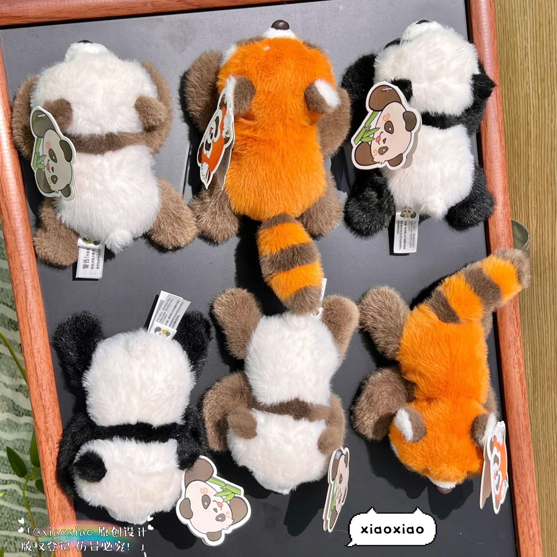 Genuino Chengdu pegatinas de refrigerador de peluche siete niños panda muñecas de goma