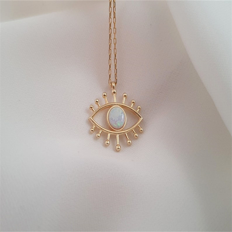 Retro Eye Copper Pendant Necklace Plating Copper Necklaces