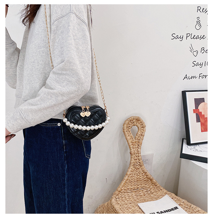Lingge Pearl Chain Children's Bag Fashion One-shoulder Messenger Bag Coin Purse display picture 29