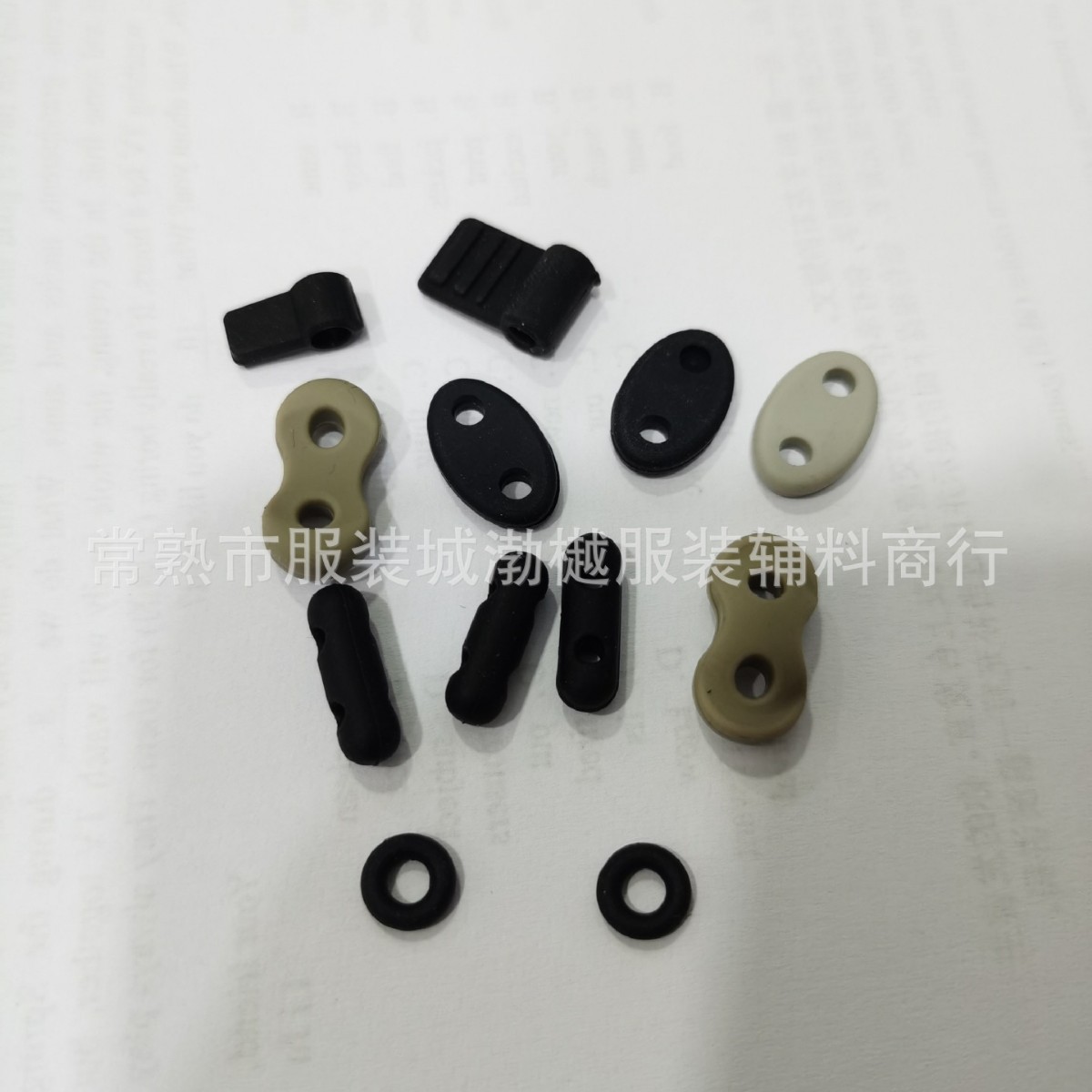 弹簧扣猪鼻扣绳扣软硅胶卡扣衣服抽绳扣卫衣下摆松紧绳扣硅胶
