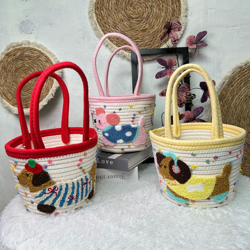 Dopamine Kindergarten Graduation Day Souvenirs Full Moon Baby Banquet One-Year-Old Snacks Return Gift Box Hand Basket