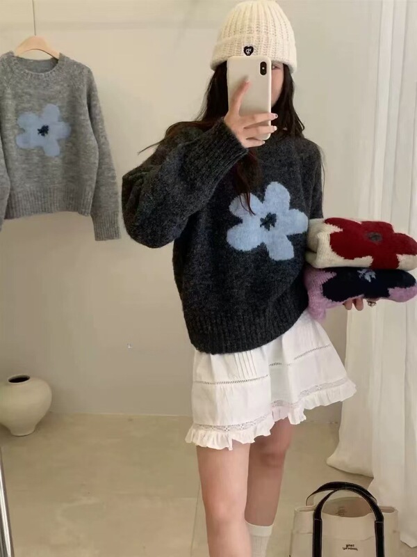 韩系花朵提花圆领毛衣女2025秋冬宽松洋气短款套头毛针织衫上衣潮|undefined