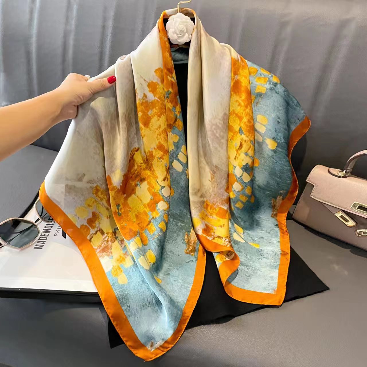 Women's Streetwear Color Block Imitated Silk Printing Scarf display picture 2