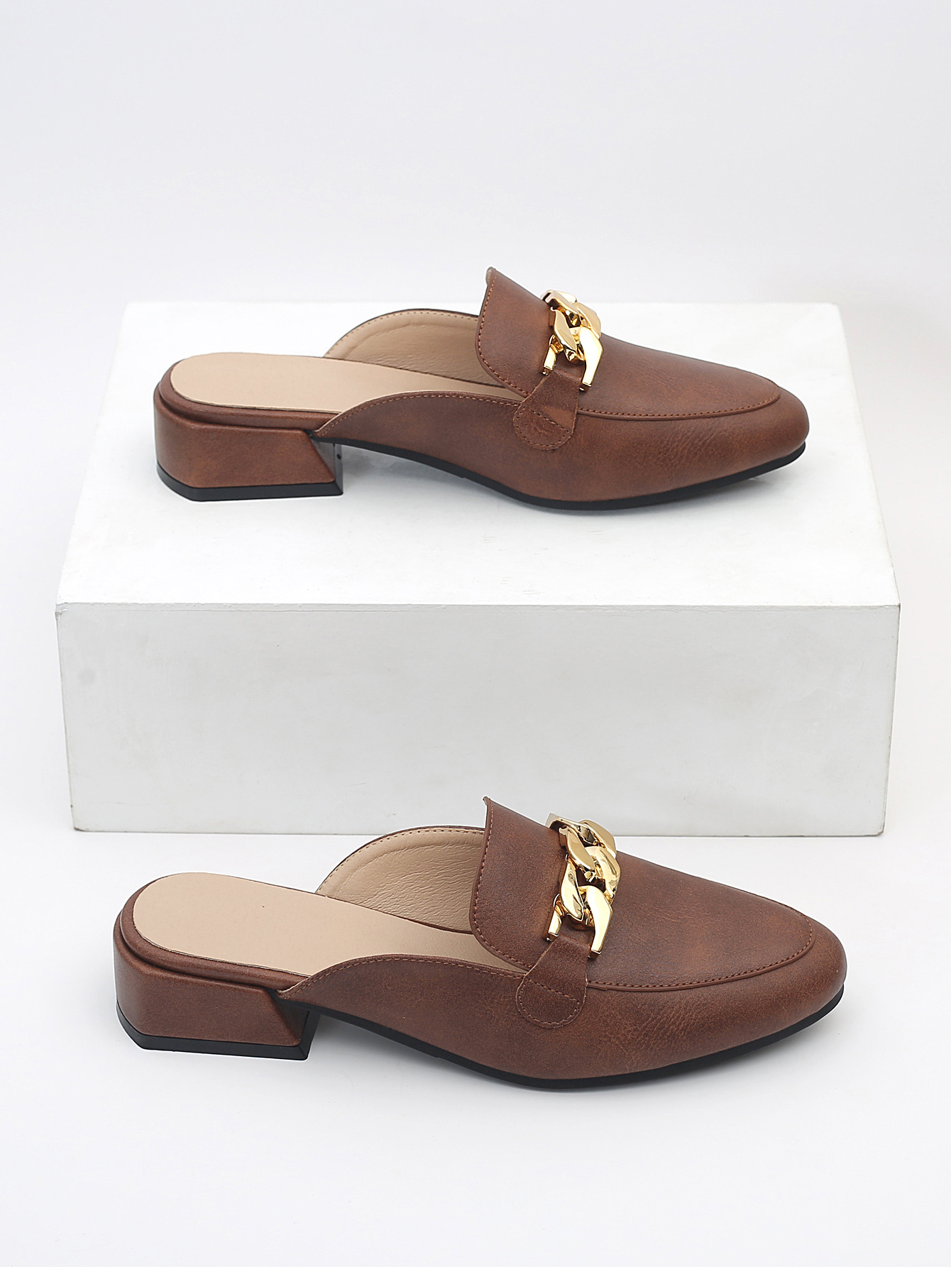Cross Border New Summer Casual Style Fashion Women S Single Shoes All Match Round Toe Medium Heel Large Size Half Drag Foreign Trade Wholesale_voghion.com