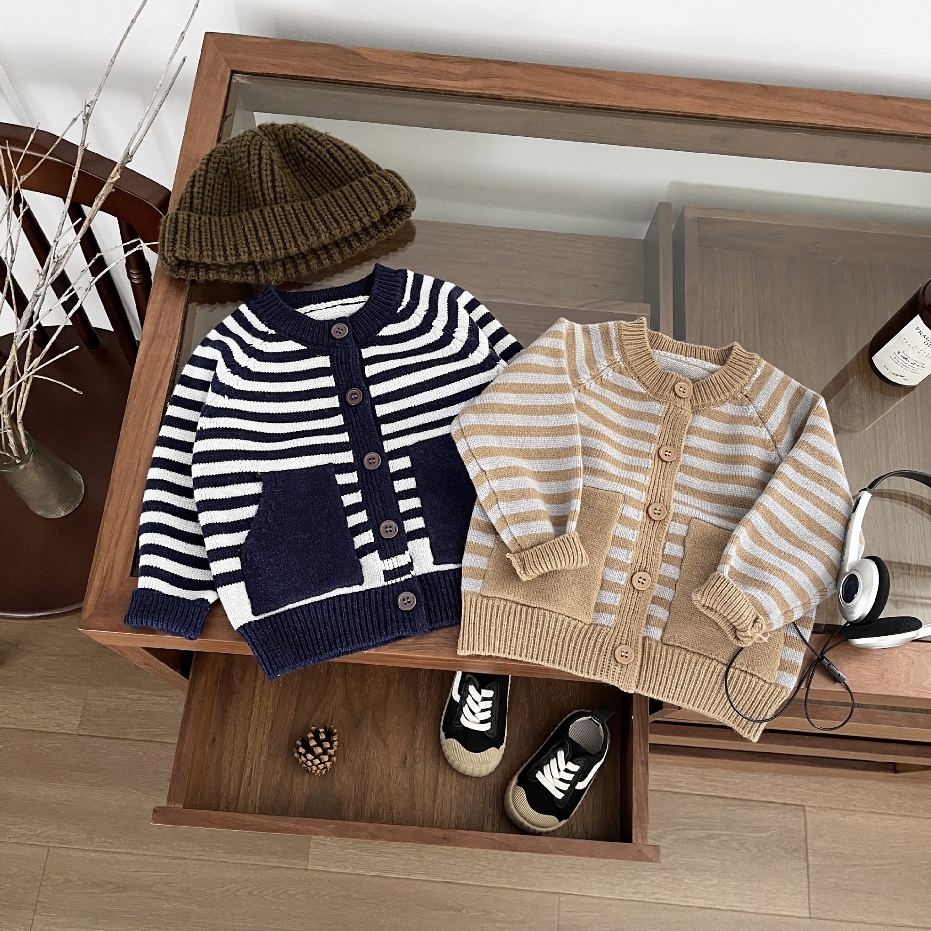 ins秋冬男童针织开衫婴儿洋气条纹休闲口袋毛衣小男孩百搭童装潮