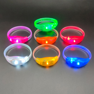 Popular Tpu Bracelet, Fluorescent Vibrating Button, Voice Control, Concert Support, Party Bar, Flashing Atmosphere Props and Supplies