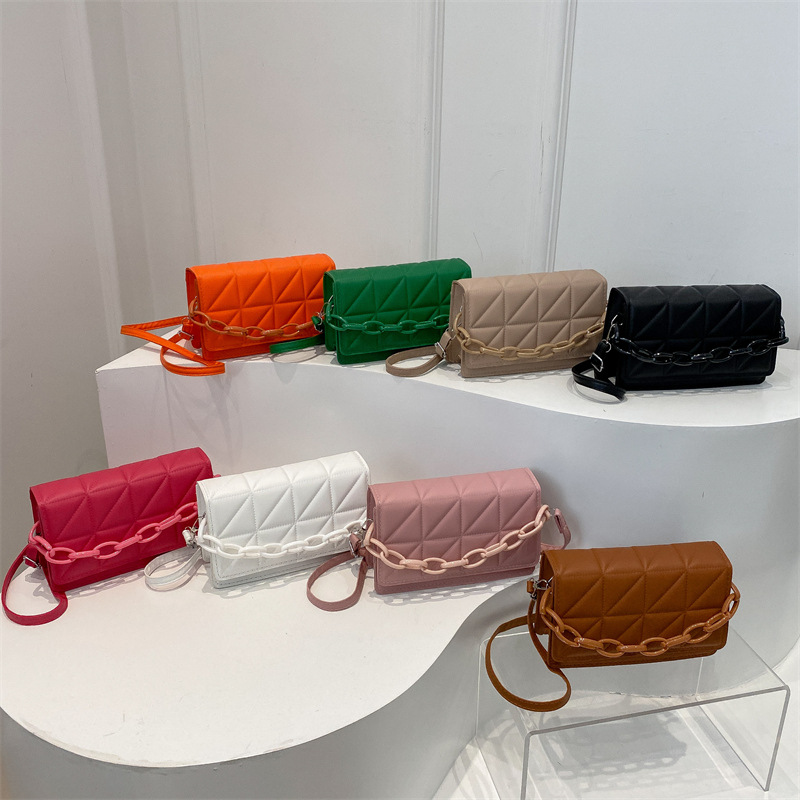 Mochila de viaje de moda simple temperamento diamante bordado bolso cuadrado para mujeres 2025 primavera ocio bolso de hombro