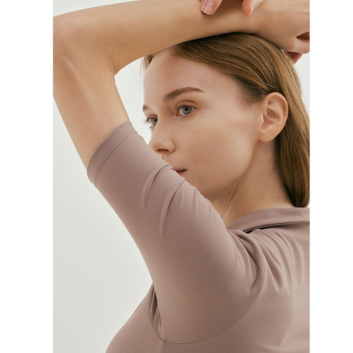 New European and American One-Piece Bodysuits: Seamless Yoga Wear, Slimming & Figure-Fitting Training Gear, Elegant Dance Apparel with Quick-Drying Properties