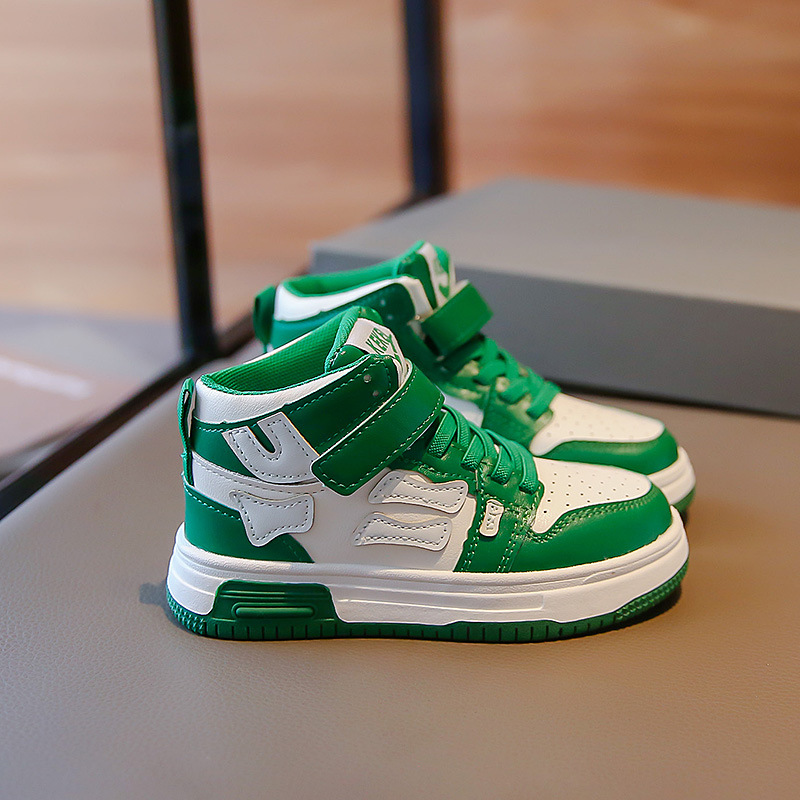 Barn högtopp sportsko Trend 2023 Höst Ny Student Läder Panel Sh för pojkar och flickor Halkfri Casual_voghion.com