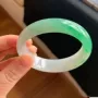 处理少女款豆绿单色玉手镯