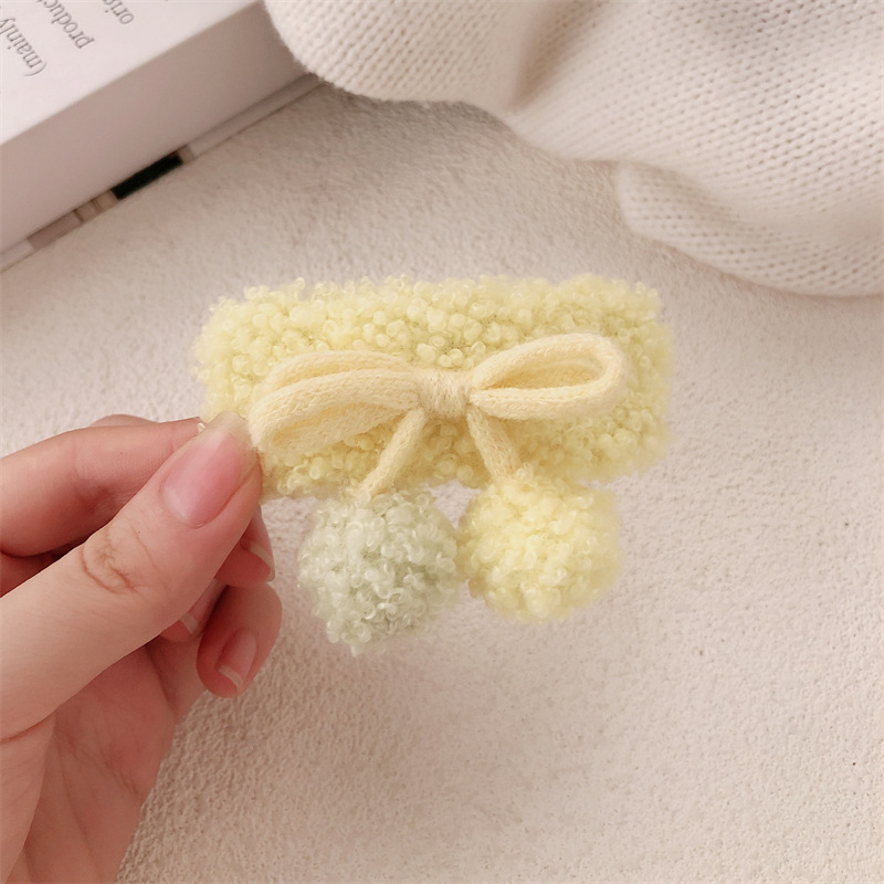 Diario de color ~ otoño y invierno arco pelusa pinzas de cabello para mujeres adorables lateral frises pinzas de cabello BB bola de cabello