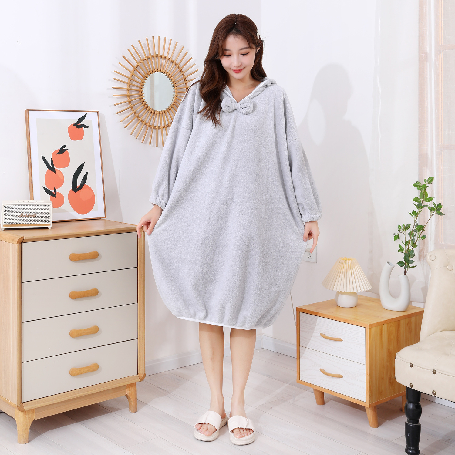 가을과 겨울 목욕 가운 목욕 타월 여성 가정용 산호 양털 흡수 부드러운 빠른 건조 목욕 잠옷 잠옷 후드 목욕 원피스