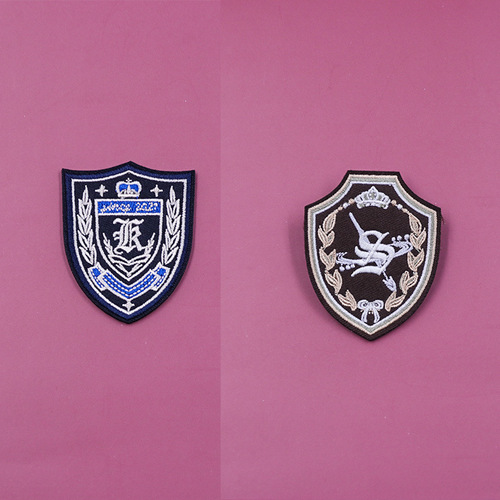 jk uniform badge DK embroidered pin badge English Shield College uniform embroidered badge manufacturer supply