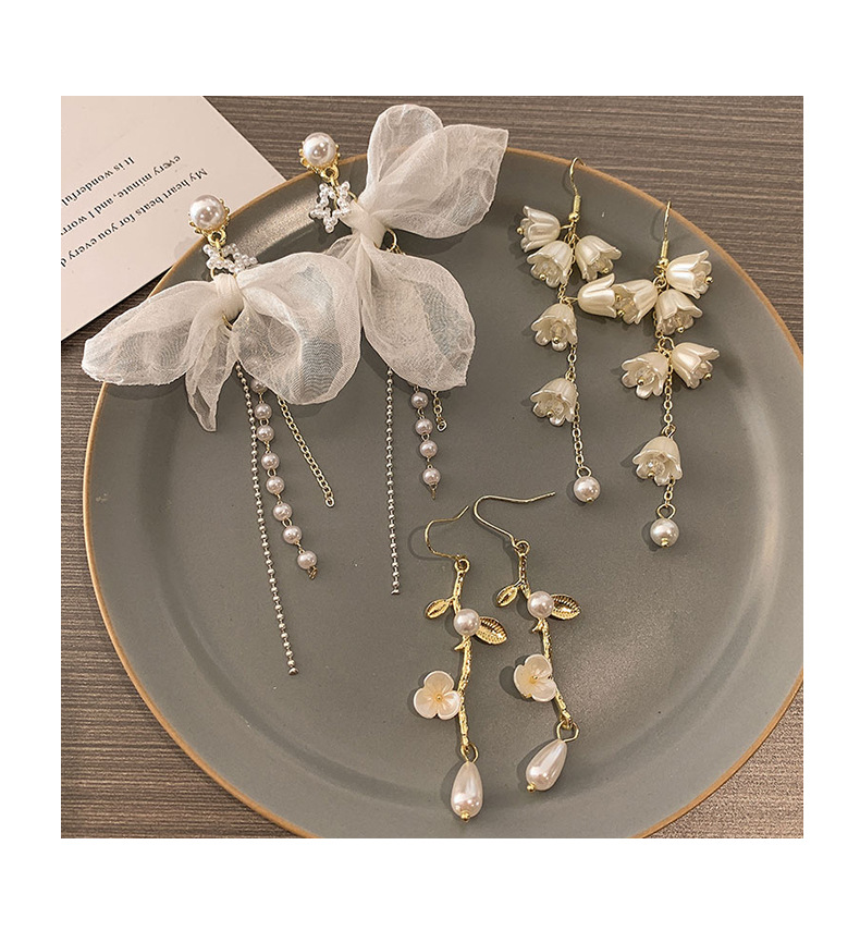 14g Weight Drop Earrings Classification 1 Pair Quantity Shopping Occasion Alloy Material 1 Pair Sweet Flower Tassel Plating Alloy Drop Earrings