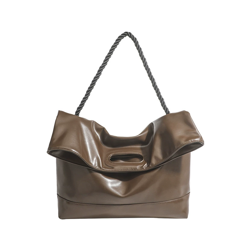 Capacious shoulder bag, small one-shoulder bag, 2023 collection