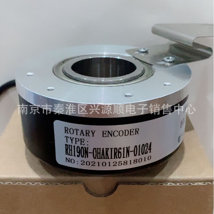 IHA8030-002J-2000BZ2-5-12F  EH88P1024S8/24V 38*3PR 编码器