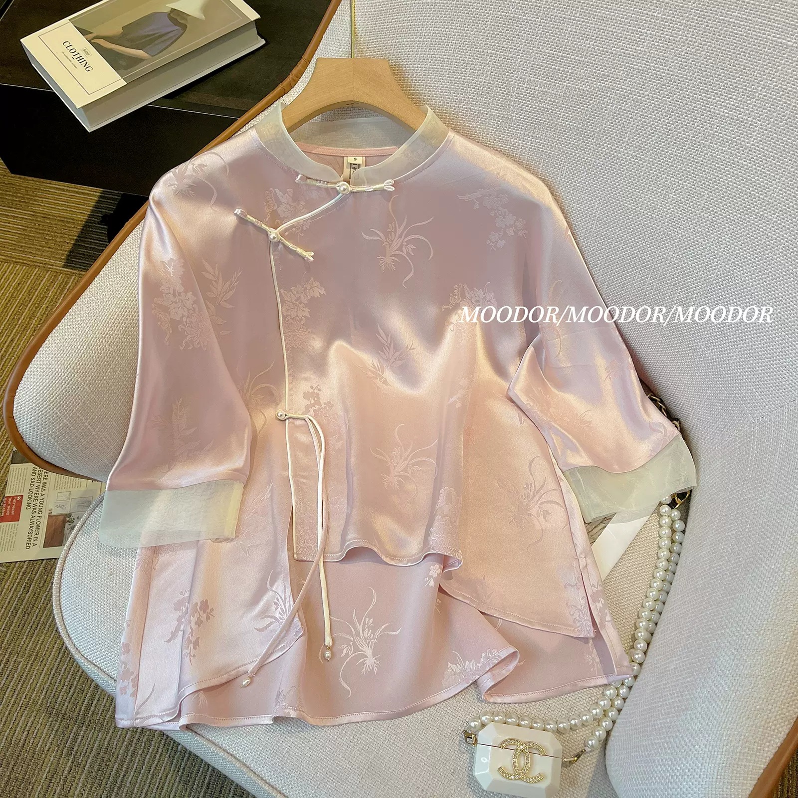 新中式改良旗袍国风衬衫女设计感小众高端气质粉色缎面盘扣上衣夏