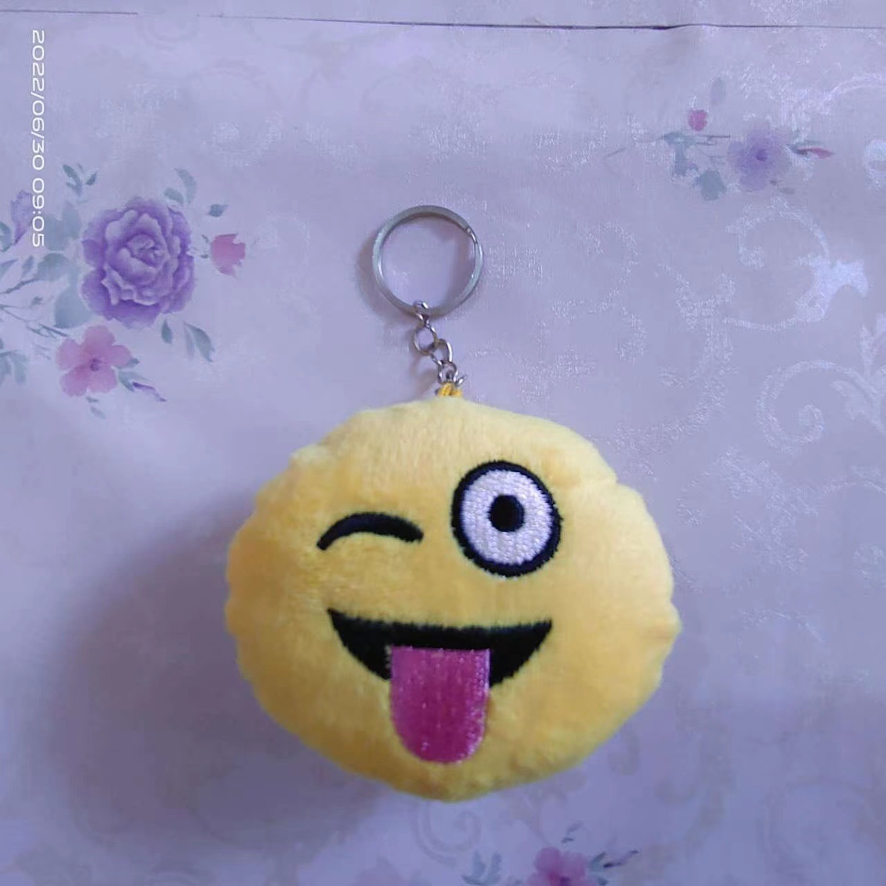 Juguetes de peluche transfronterizos pequeños emoticones colgantes mochilas llaves colgantes eventos de boda arrojar regalos colgantes al por mayor